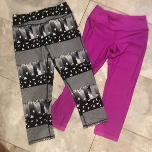 Women’s workout pants in great condition!!!
